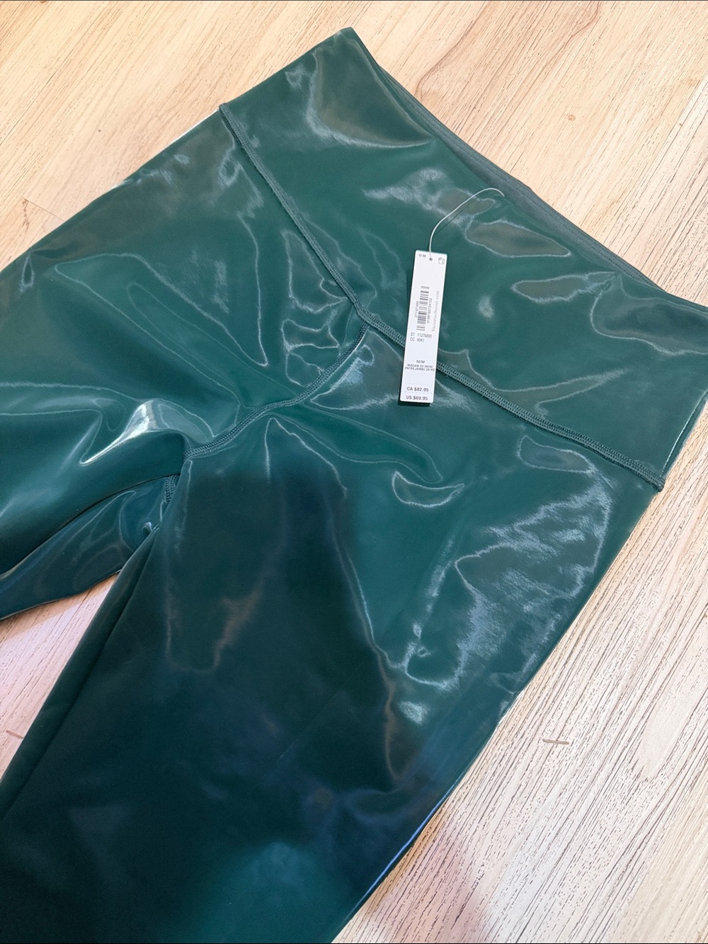 VSX Women' Shiny Dark Green High-Waist Leggings Victoria secret nwt - Picture 3 of 4